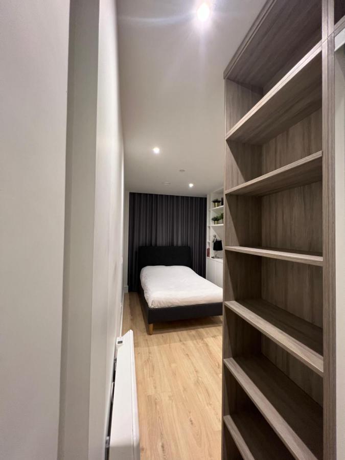 London Luxxe Suites & Apartments - London Heathrow Airport, Terminal 1 2 3 4 5 هيثرو المظهر الخارجي الصورة