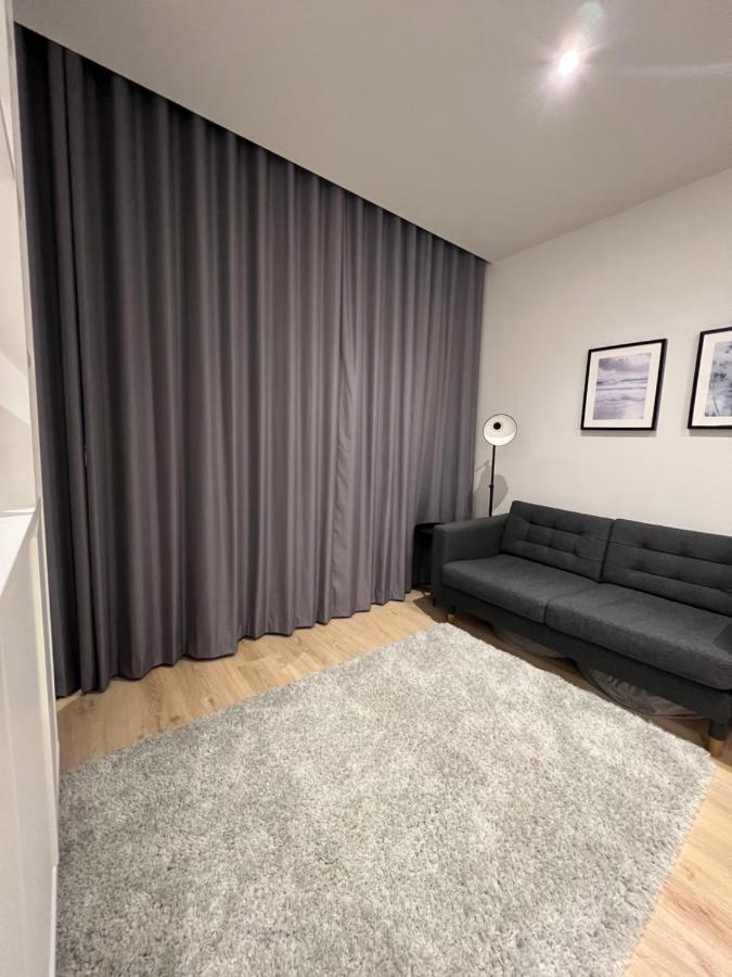London Luxxe Suites & Apartments - London Heathrow Airport, Terminal 1 2 3 4 5 هيثرو المظهر الخارجي الصورة